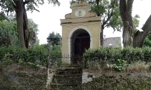 Pohřební kaple Latourů