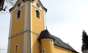 kostel svatého Petra a Pavla (Trnava)
