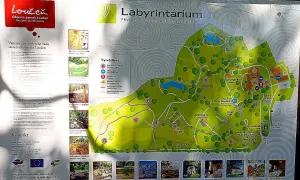 Labyrintárium v Loučeni