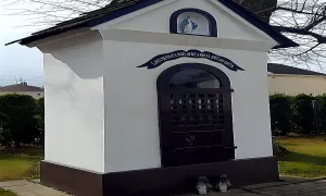 Kaplička pod Vinnou horou