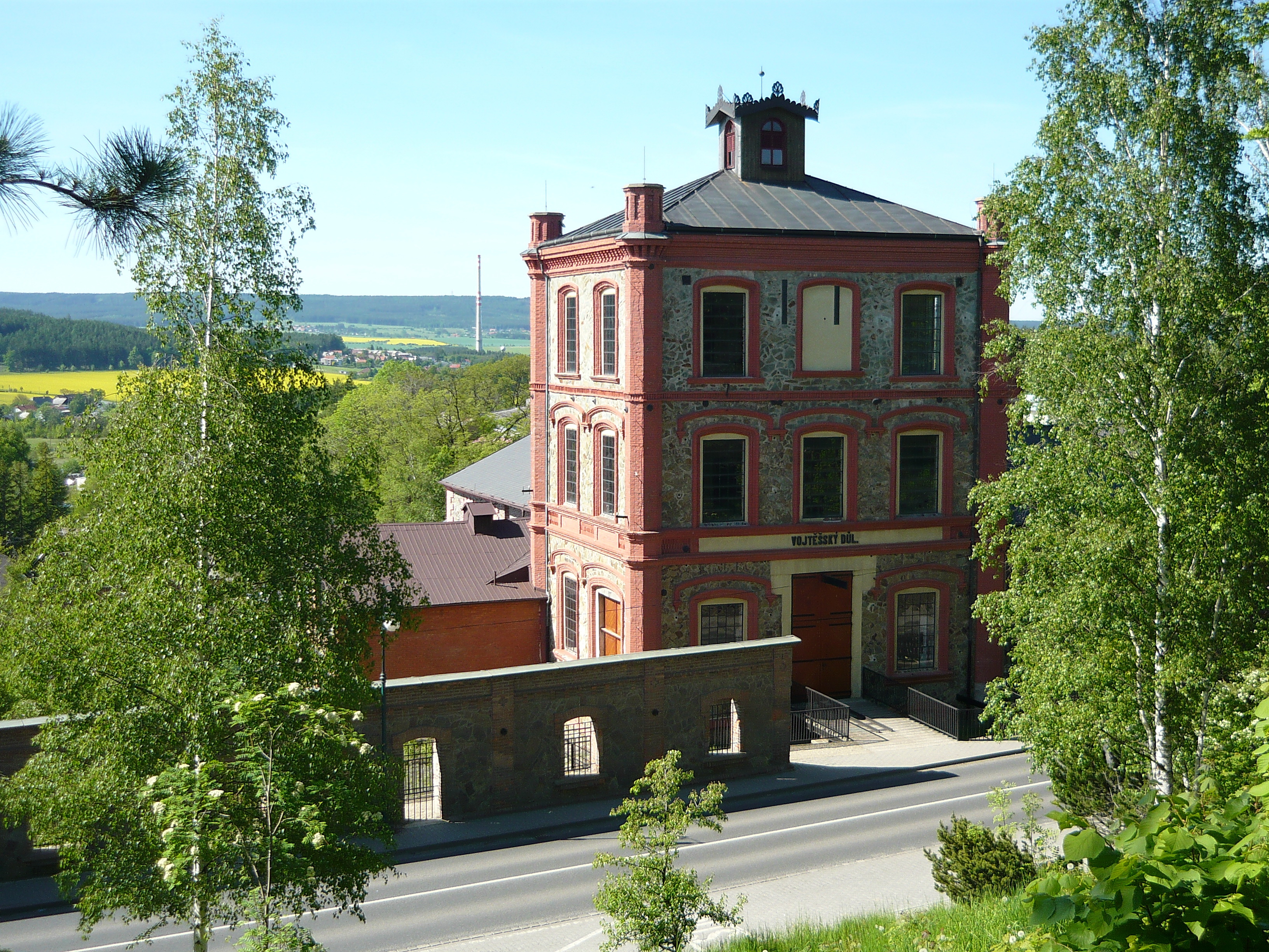 
<span>Důl Vojtěch</span>
