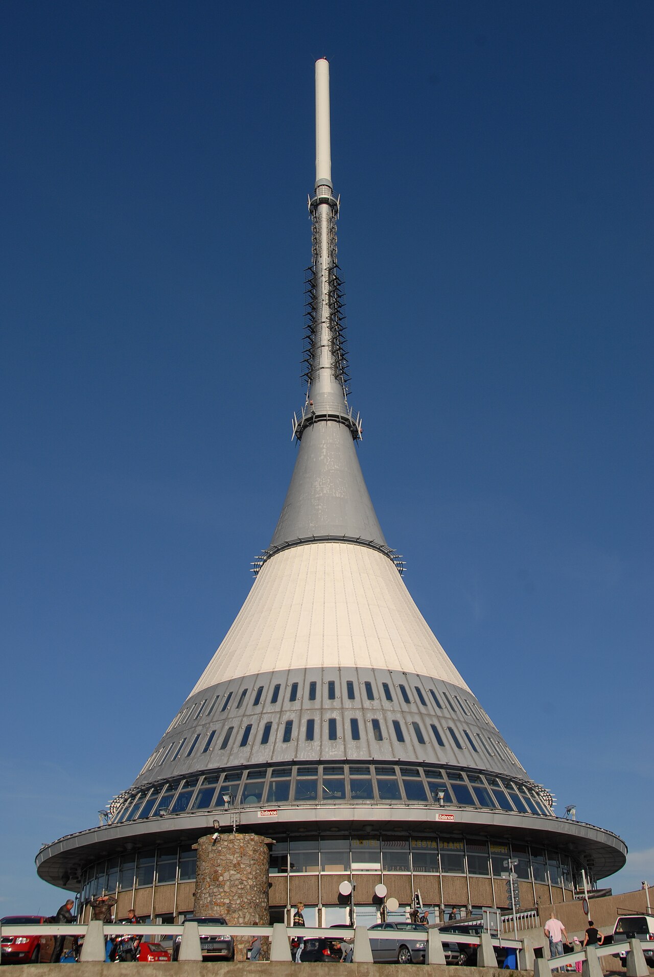 
<span>Ještěd</span>
